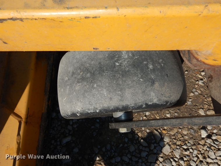 image for item JQ9863 Hustler 931162US  ZTR lawn mower