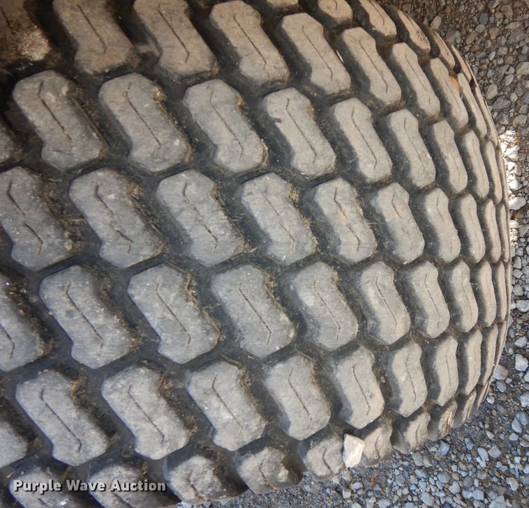 image for item JQ9863 Hustler 931162US  ZTR lawn mower