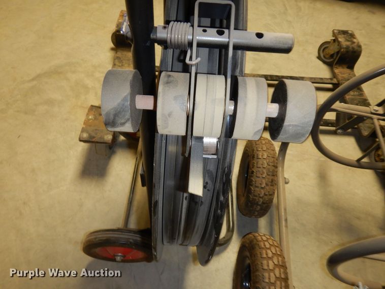 image for item JQ9886 Tools