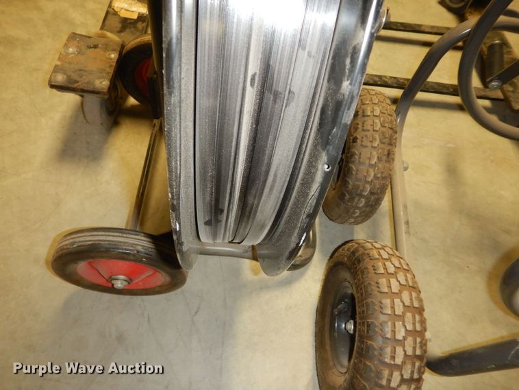 image for item JQ9886 Tools