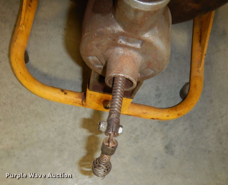 image for item JQ9888 (2) drain snakes