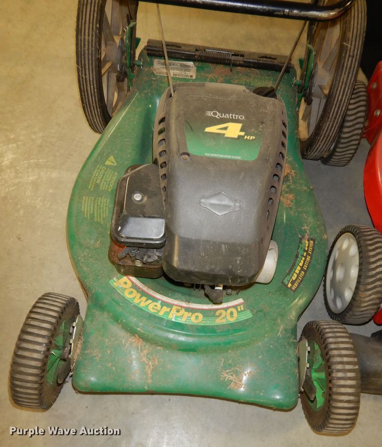 image for item JQ9892 Lawn and garden equipment