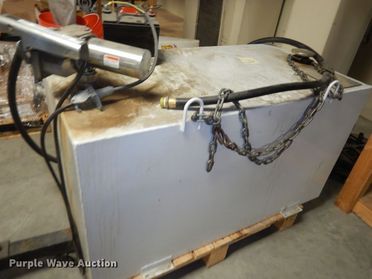 image for item JQ9894 Auxiliary fuel tank