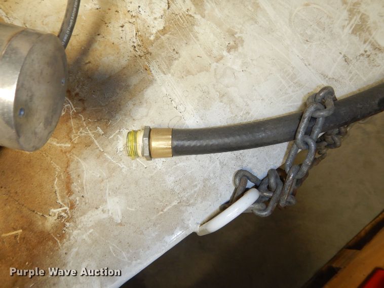 image for item JQ9894 Auxiliary fuel tank