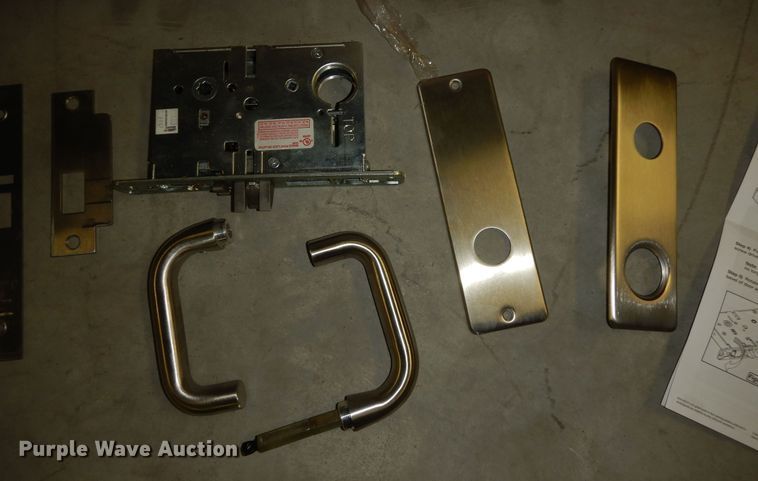 image for item JQ9896 Approximately 31 Corbin Russwin ML2000 door handle assemblies