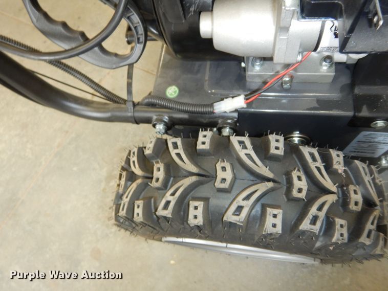 image for item JQ9900 Briggs & Stratton 1227MDS  snow blower