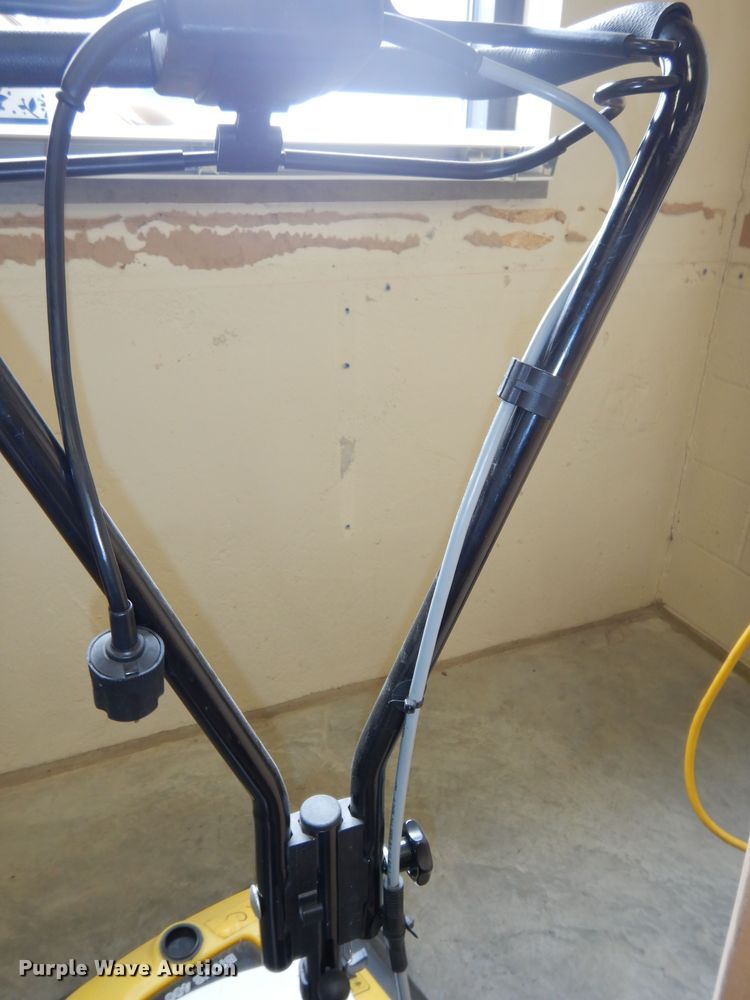 image for item JQ9901 Janitorial equipment