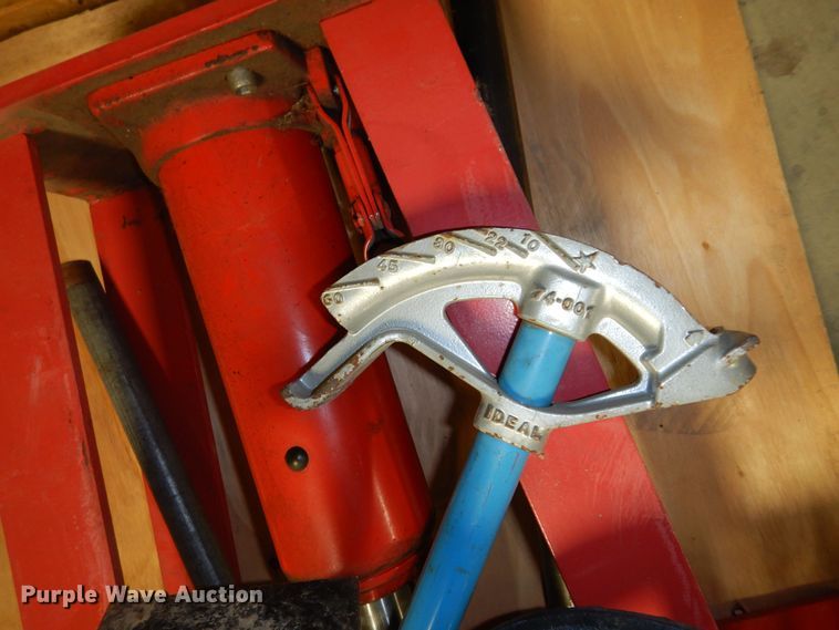 image for item JQ9906 Tools