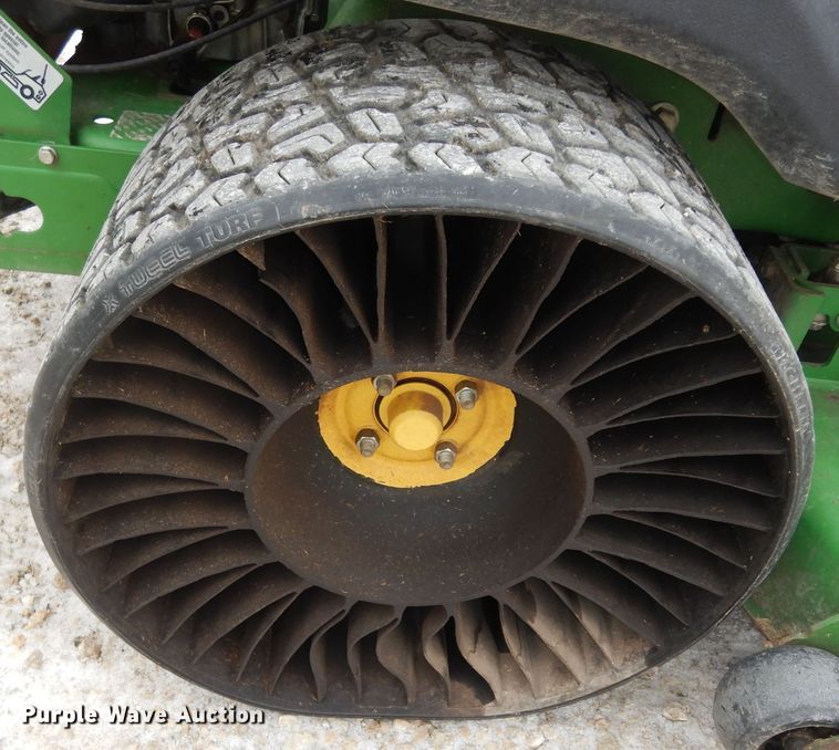 image for item JQ9930 John Deere Z930M  ZTR lawn mower