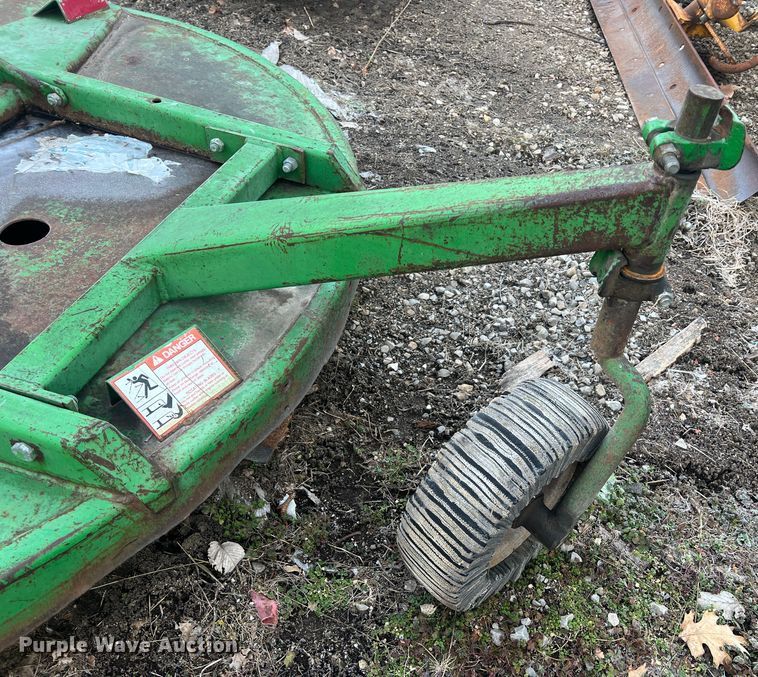 image for item JU9661 John Deere 609  rotary mower