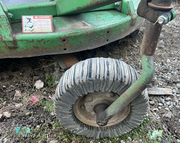 image for item JU9661 John Deere 609  rotary mower