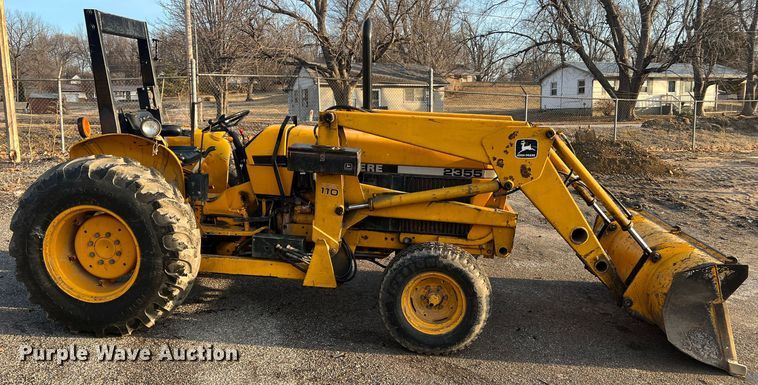 image for item JU9663 John Deere 2355  tractor