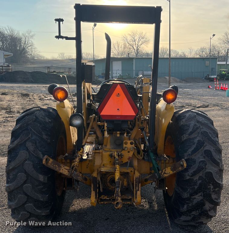 image for item JU9663 John Deere 2355  tractor