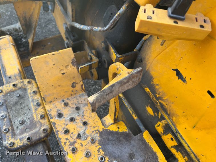 image for item JU9663 John Deere 2355  tractor