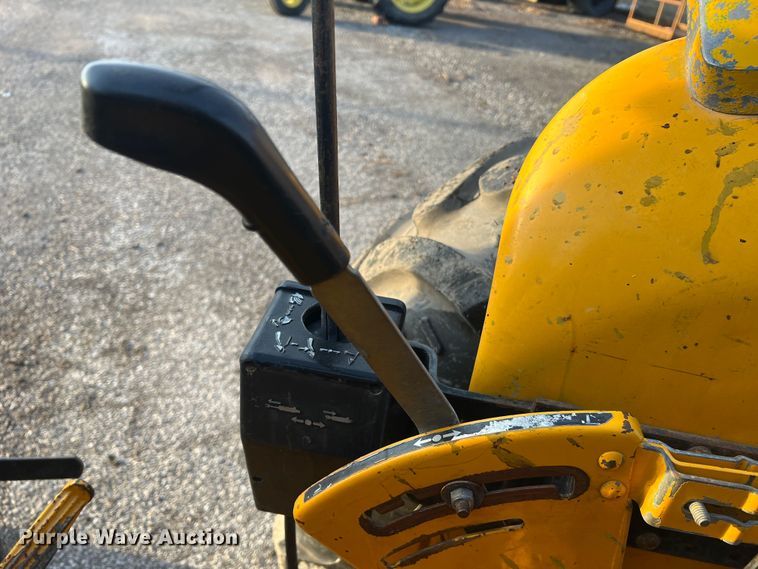 image for item JU9663 John Deere 2355  tractor