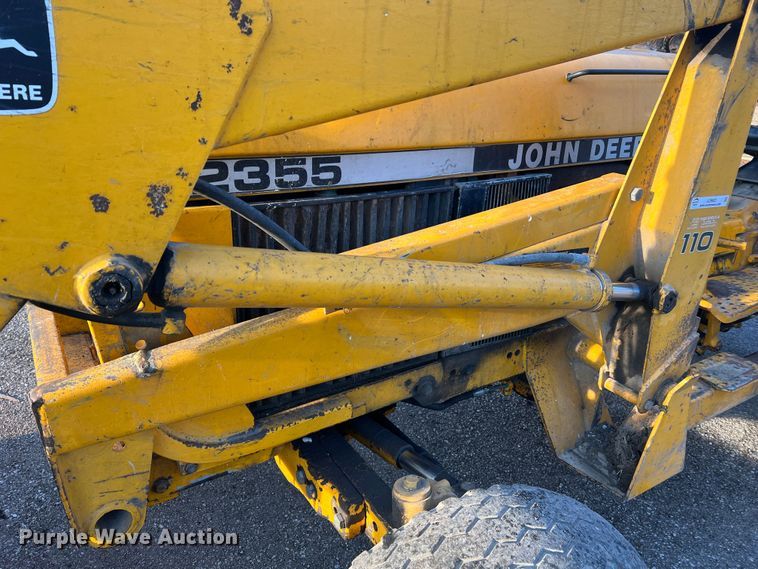 image for item JU9663 John Deere 2355  tractor