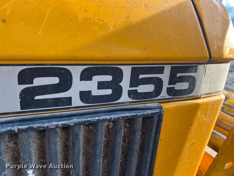 image for item JU9663 John Deere 2355  tractor