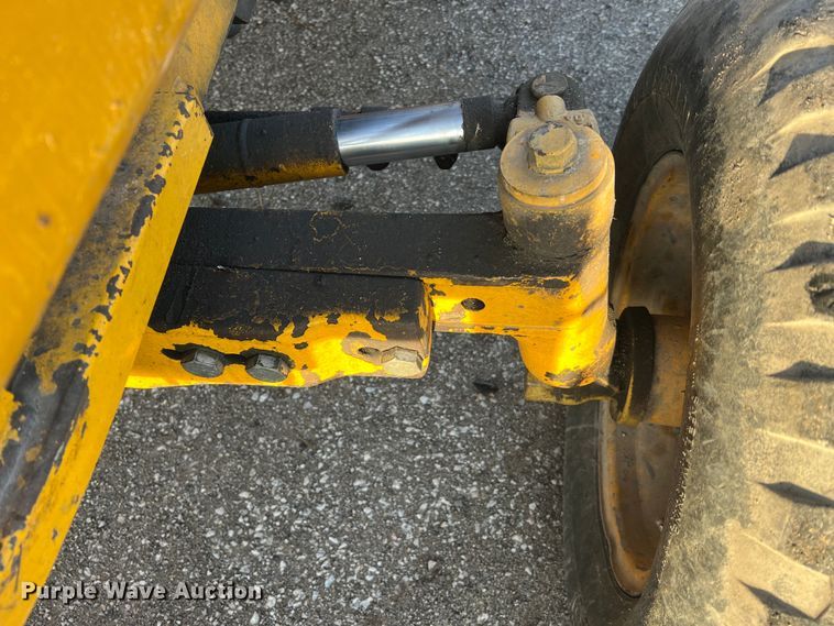 image for item JU9663 John Deere 2355  tractor