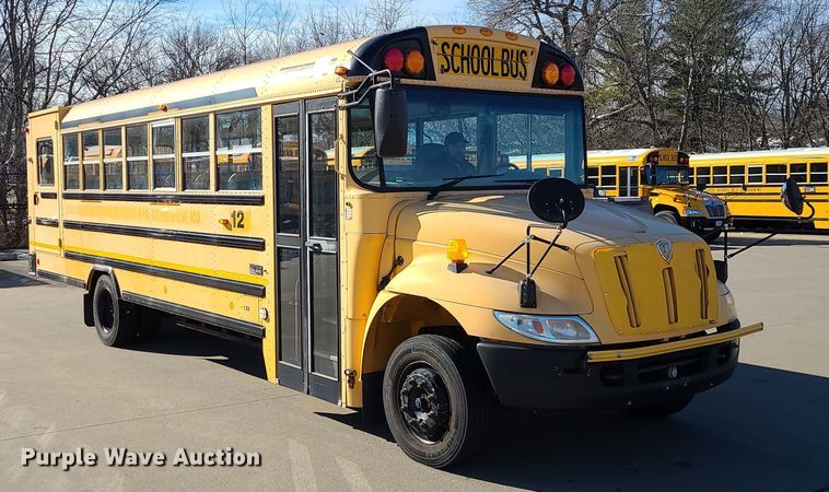 image for item JW9738 2007 IC PB105  school bus