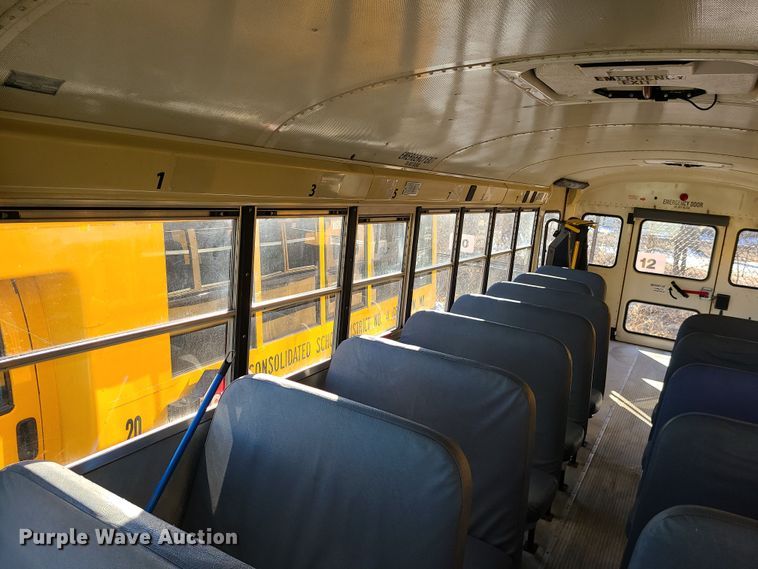 image for item JW9738 2007 IC PB105  school bus