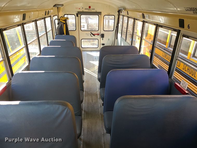 image for item JW9738 2007 IC PB105  school bus
