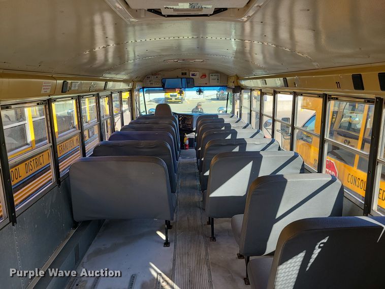 image for item JW9738 2007 IC PB105  school bus
