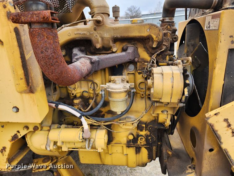 image for item KT9472 1994 Vermeer 1250BC  wood chipper