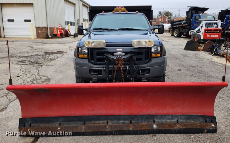image for item KT9474 2007 Ford F450 Super Duty XL  dump flatbed truck