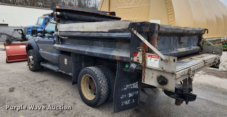 image for item KT9474 2007 Ford F450 Super Duty XL  dump flatbed truck