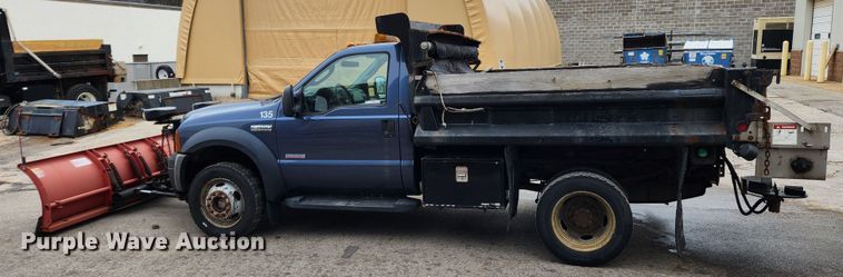 image for item KT9474 2007 Ford F450 Super Duty XL  dump flatbed truck