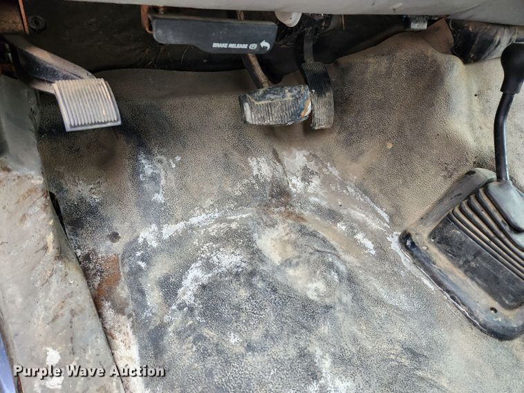 image for item KT9474 2007 Ford F450 Super Duty XL  dump flatbed truck