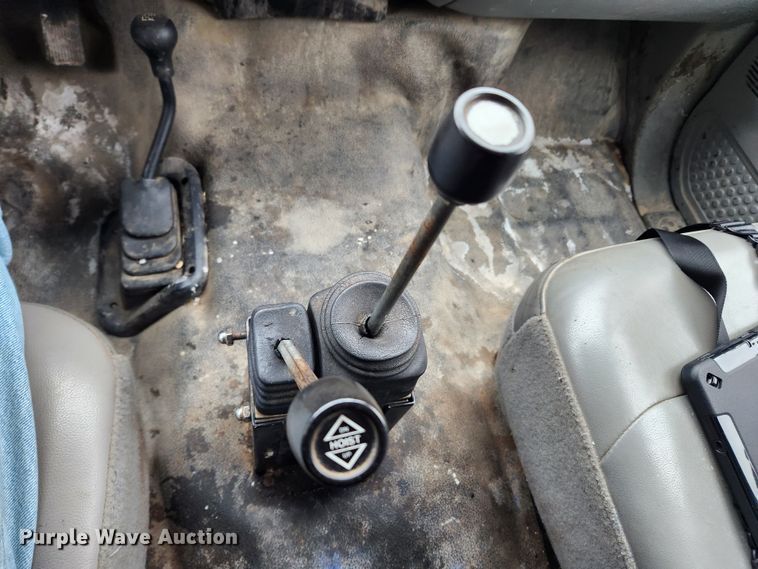 image for item KT9474 2007 Ford F450 Super Duty XL  dump flatbed truck