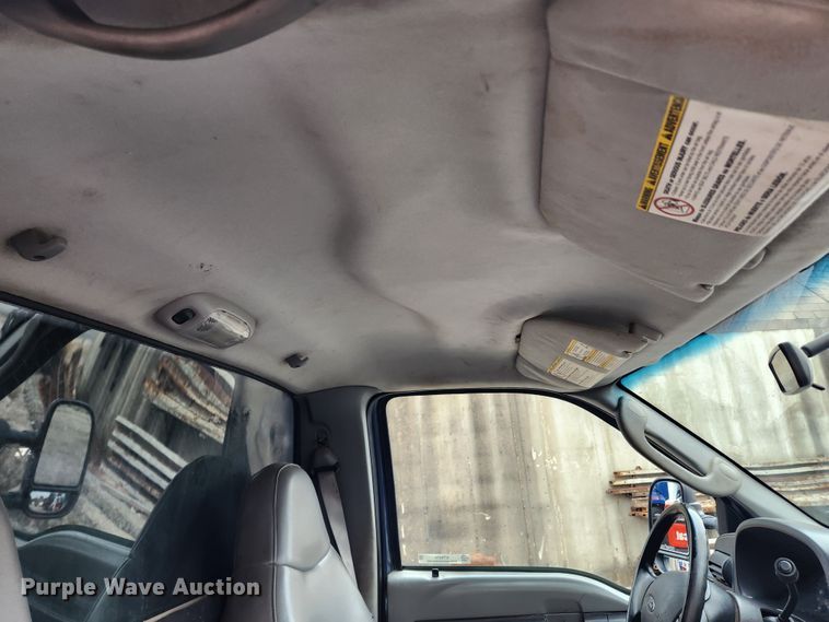 image for item KT9474 2007 Ford F450 Super Duty XL  dump flatbed truck