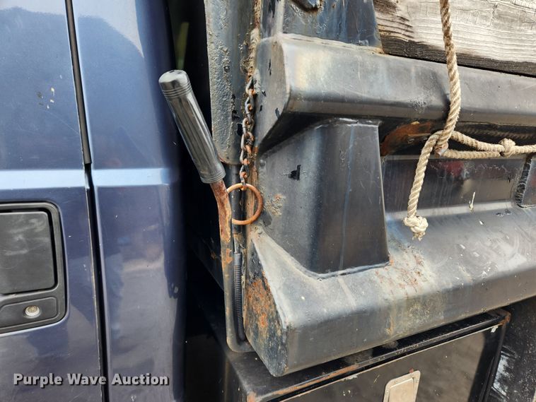 image for item KT9474 2007 Ford F450 Super Duty XL  dump flatbed truck