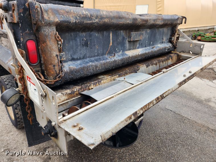 image for item KT9474 2007 Ford F450 Super Duty XL  dump flatbed truck