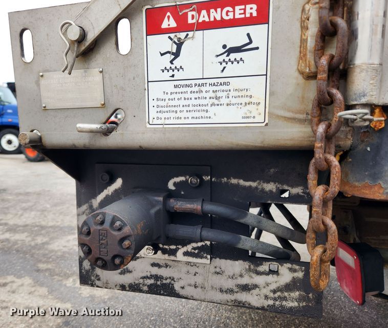 image for item KT9474 2007 Ford F450 Super Duty XL  dump flatbed truck