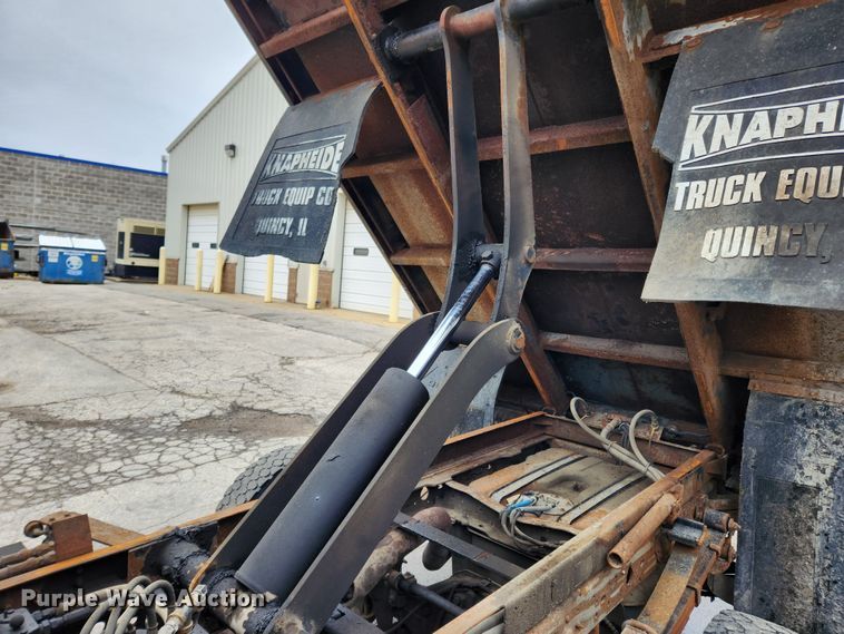 image for item KT9474 2007 Ford F450 Super Duty XL  dump flatbed truck