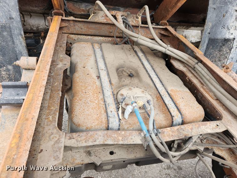 image for item KT9474 2007 Ford F450 Super Duty XL  dump flatbed truck