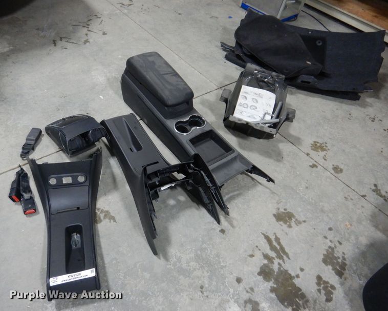 image for item KW9528 Automotive parts