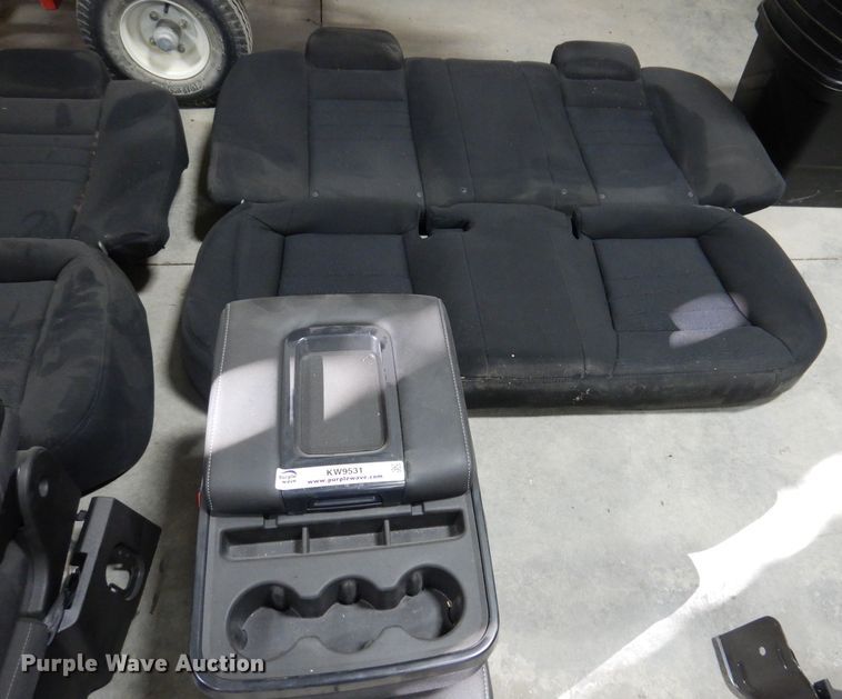 image for item KW9531 Chevrolet Tahoe parts