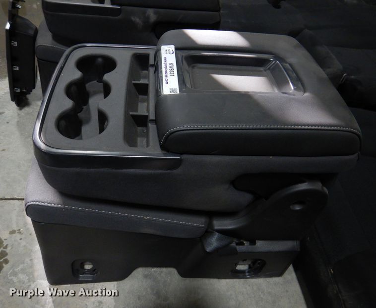 image for item KW9531 Chevrolet Tahoe parts