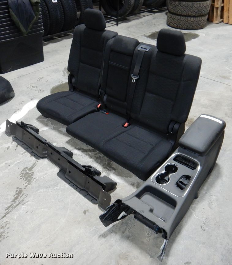 image for item KW9532 2019  Dodge Durango parts