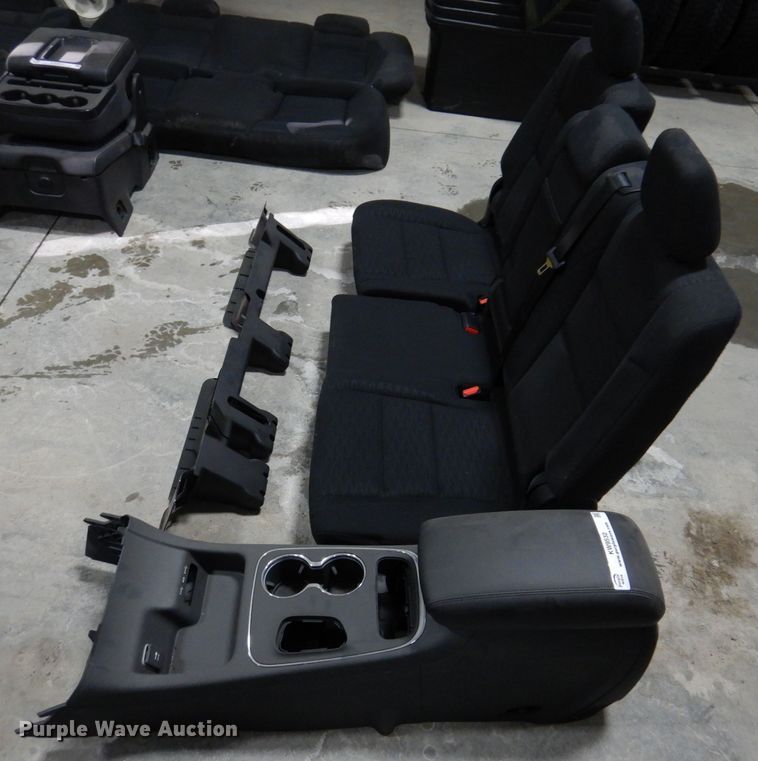 image for item KW9532 2019  Dodge Durango parts