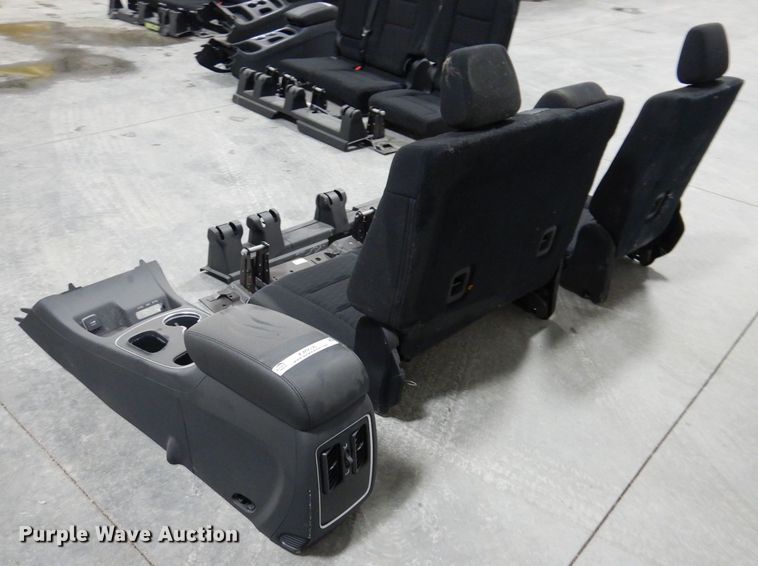 image for item KW9536 2019  Dodge Durango parts