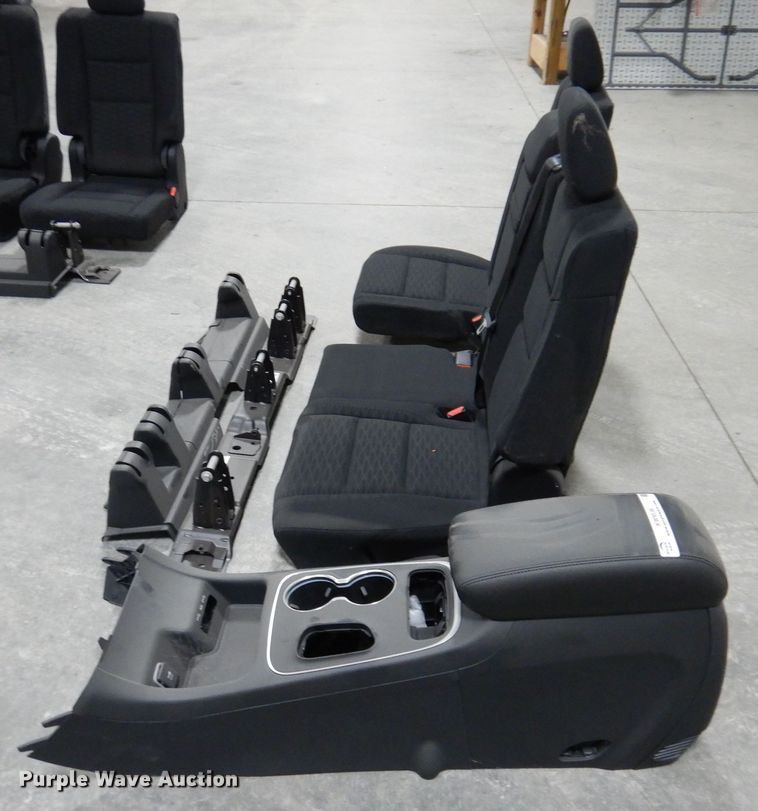 image for item KW9536 2019  Dodge Durango parts