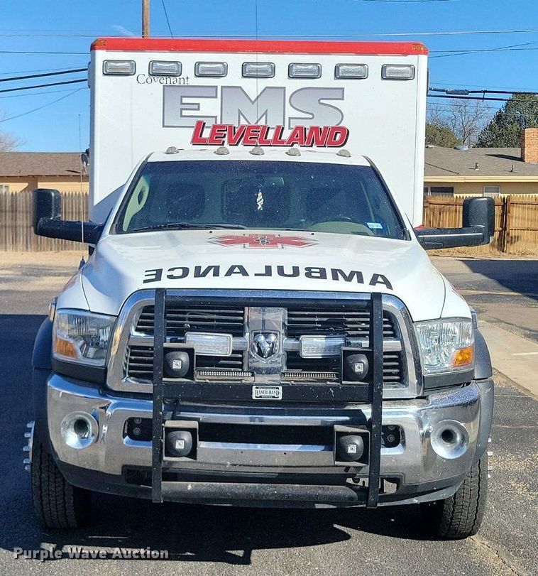 image for item LG9484 2011 Dodge Ram 4500HD  ambulance