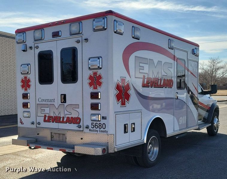 image for item LG9484 2011 Dodge Ram 4500HD  ambulance