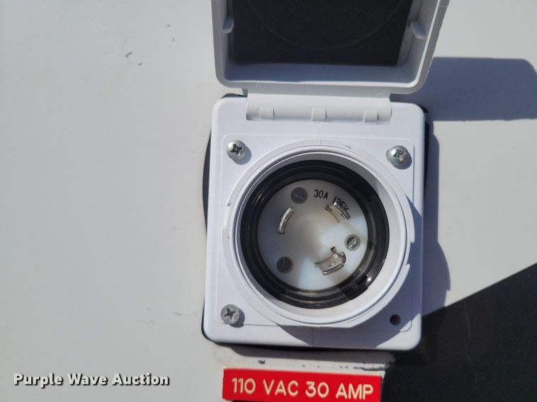 image for item LG9484 2011 Dodge Ram 4500HD  ambulance