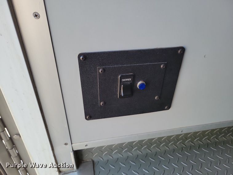 image for item LG9484 2011 Dodge Ram 4500HD  ambulance