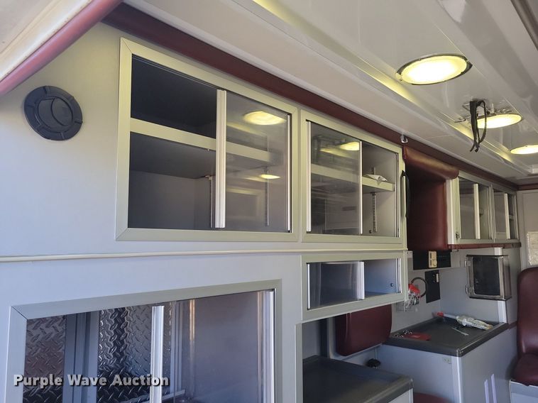 image for item LG9484 2011 Dodge Ram 4500HD  ambulance